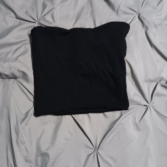 NWOT - Zara cropped black tube top - Picture 3 of 3